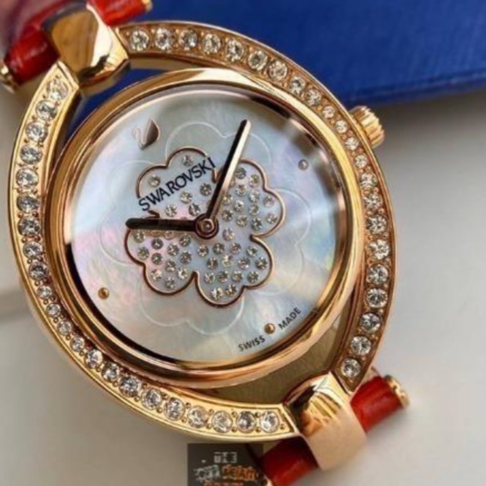 New Swarovski Stella Women's Watch Leather Strap LS Red 29 mm 5421822 - Picture 11 of 17